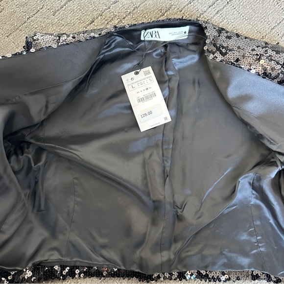 NWT Zara Limited Edition Shoulder Pad Sequinned Crop Jacket - Picture 16 of 17